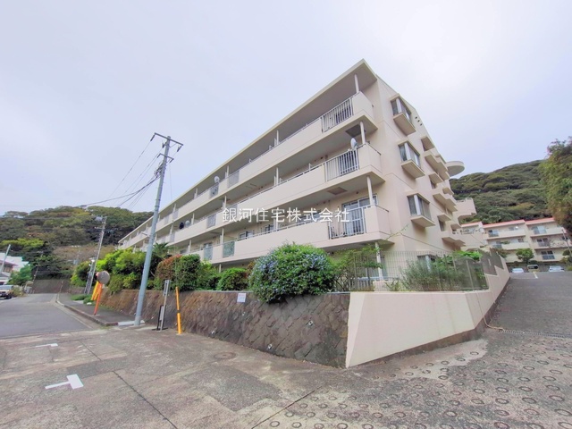 七里ガ浜１丁目