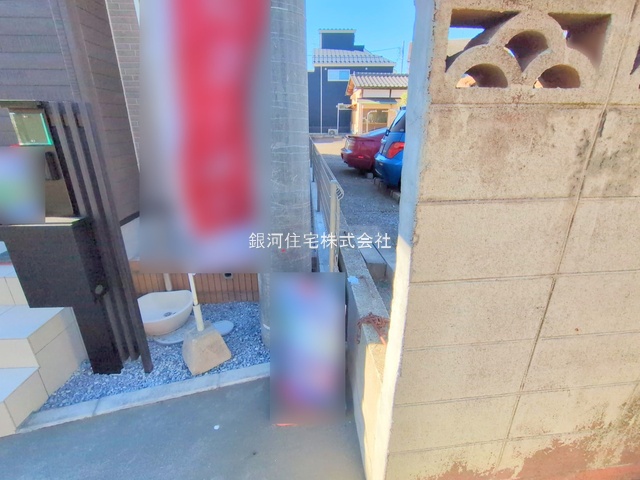 G00384874 千葉県市川市香取１丁目 新築一戸建て 6299万円 土地面積87.36m² (約26.42坪) 建物面積88.81m² (約26.86坪) 間取り３ＬＤＫ 築年月2025年11月(築１年以内)【外観12】