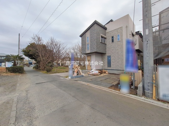 G00384985 神奈川県相模原市中央区田名 新築一戸建て 3580万円 土地面積120.09m² (約36.32坪) 建物面積106.81m² (約32.31坪) 間取り４ＬＤＫ 築年月2026年01月【外観6】