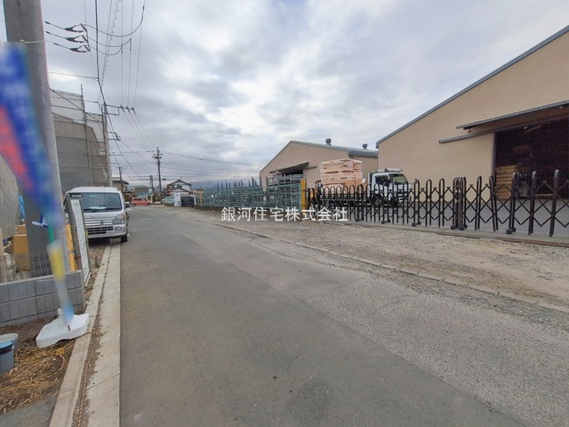 G00384985 神奈川県相模原市中央区田名 新築一戸建て 3580万円 土地面積120.09m² (約36.32坪) 建物面積106.81m² (約32.31坪) 間取り４ＬＤＫ 築年月2026年01月【外観7】