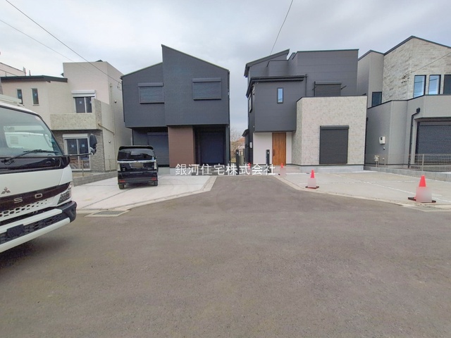 G00384988 神奈川県相模原市中央区田名 新築一戸建て 3580万円 土地面積124.25m² (約37.58坪) 建物面積106.81m² (約32.31坪) 間取り４ＬＤＫ 築年月2026年01月【外観7】