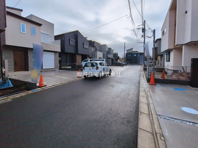 G00384989 神奈川県相模原市中央区田名 新築一戸建て 3580万円 土地面積124.25m² (約37.58坪) 建物面積107.64m² (約32.56坪) 間取り４ＬＤＫ 築年月2026年01月【外観5】