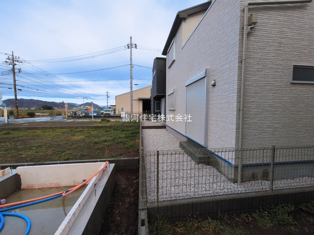 G00384989 神奈川県相模原市中央区田名 新築一戸建て 3580万円 土地面積124.25m² (約37.58坪) 建物面積107.64m² (約32.56坪) 間取り４ＬＤＫ 築年月2026年01月【外観9】