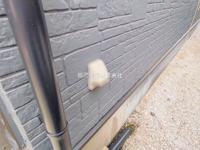 G00385021 埼玉県入間市牛沢町 中古一戸建て 1980万円 土地面積116.62m² (約35.27坪) 建物面積95.22m² (約28.80坪) 間取り４ＬＤＫ 築年月2002年10月(築23年)【外観18】