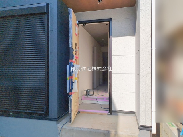 G00385154 埼玉県川口市南鳩ヶ谷７丁目 新築一戸建て 4180万円 土地面積116.34m² (約35.19坪) 建物面積101.64m² (約30.74坪) 間取り４ＬＤＫ 築年月2026年02月【外観7】