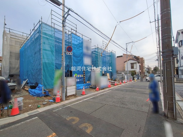 G00385157 埼玉県川口市南鳩ヶ谷７丁目 新築一戸建て 4680万円 土地面積100.04m² (約30.26坪) 建物面積93.15m² (約28.17坪) 間取り４ＬＤＫ 築年月2026年02月【外観18】