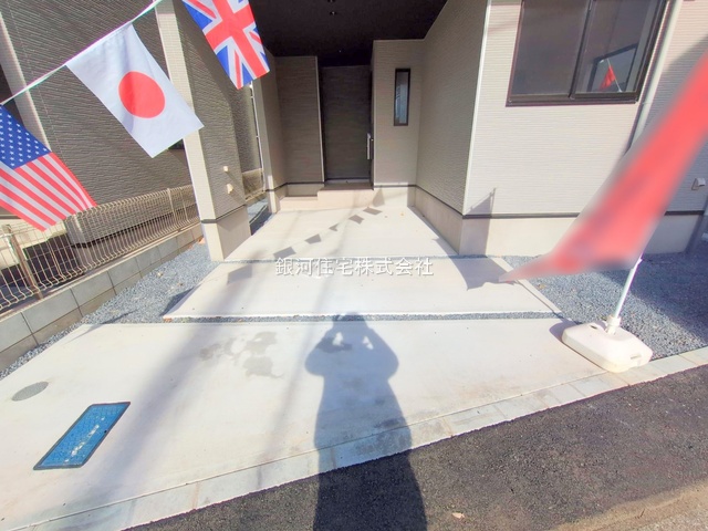 G00385427 千葉県船橋市前原西６丁目 新築一戸建て 5499万円 土地面積84.37m² (約25.52坪) 建物面積102.74m² (約31.07坪) 間取り３ＬＤＫ 築年月2025年09月(築１年以内)【外観8】