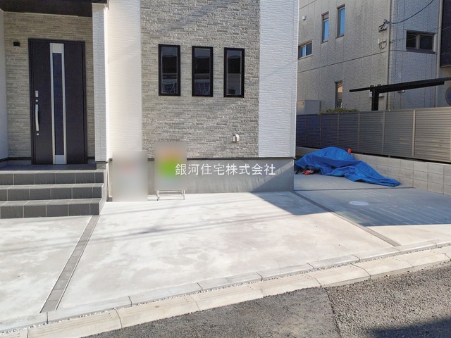 G00385443 千葉県市川市稲荷木３丁目 新築一戸建て 5590万円 土地面積126.24m² (約38.18坪) 建物面積98.12m² (約29.68坪) 間取り４ＬＤＫ 築年月2025年12月(築１年以内)【外観8】