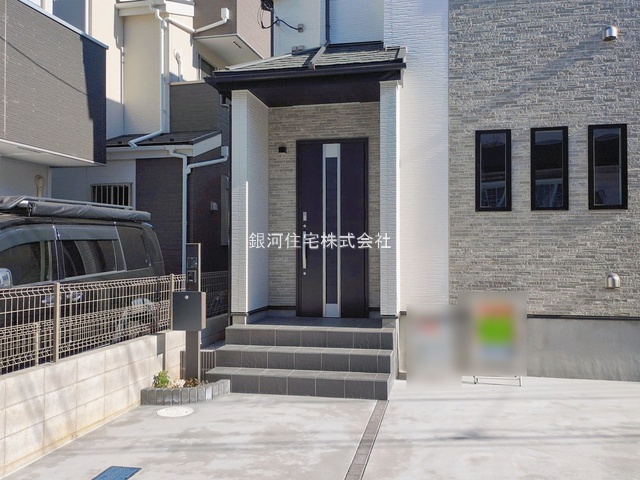 G00385443 千葉県市川市稲荷木３丁目 新築一戸建て 5590万円 土地面積126.24m² (約38.18坪) 建物面積98.12m² (約29.68坪) 間取り４ＬＤＫ 築年月2025年12月(築１年以内)【外観11】