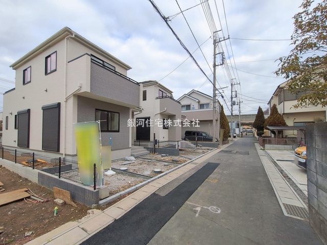 G00385462 千葉県松戸市栗山 新築一戸建て 4390万円 土地面積107.45m² (約32.50坪) 建物面積96.47m² (約29.18坪) 間取り４ＬＤＫ 築年月2025年12月(築１年以内)【外観3】