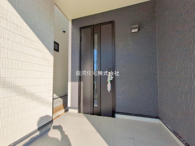 G00385467 千葉県船橋市二和東５丁目 新築一戸建て 4290万円 土地面積125.28m² (約37.89坪) 建物面積102.26m² (約30.93坪) 間取り４ＬＤＫ 築年月2026年01月【外観8】