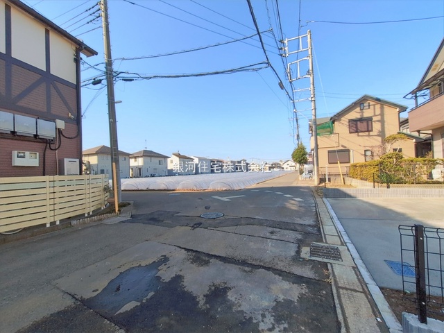 G00385467 千葉県船橋市二和東５丁目 新築一戸建て 4290万円 土地面積125.28m² (約37.89坪) 建物面積102.26m² (約30.93坪) 間取り４ＬＤＫ 築年月2026年01月【外観11】