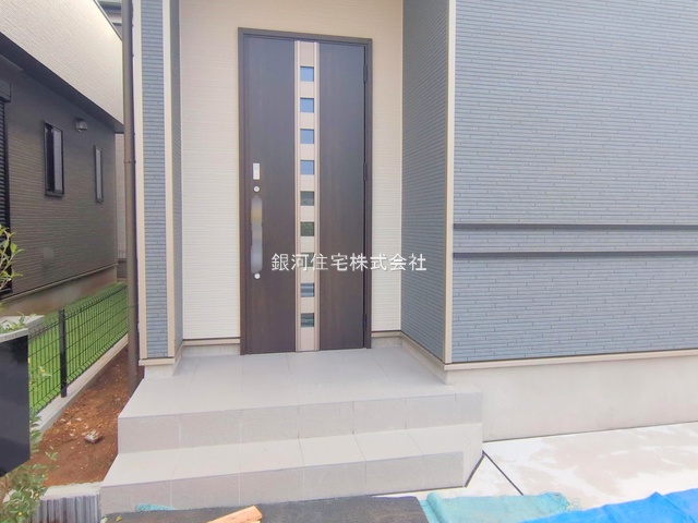 G00385473 千葉県船橋市大穴南１丁目 新築一戸建て 2990万円 土地面積89.94m² (約27.20坪) 建物面積86.94m² (約26.29坪) 間取り３ＬＤＫ 築年月2025年10月(築１年以内)【外観17】