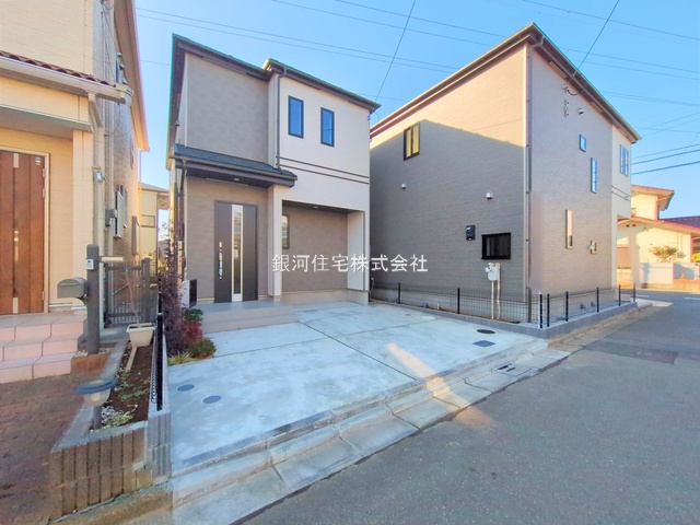 G00385474 千葉県船橋市大穴南１丁目 新築一戸建て 3290万円 土地面積94.17m² (約28.48坪) 建物面積89.42m² (約27.04坪) 間取り３ＬＤＫ 築年月2025年10月(築１年以内)【外観2】