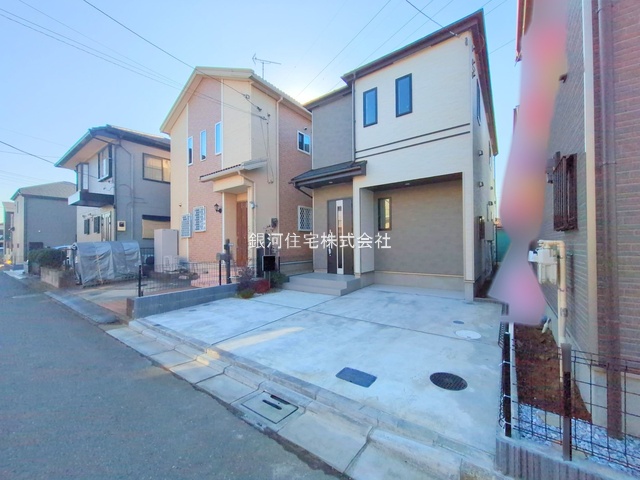 G00385474 千葉県船橋市大穴南１丁目 新築一戸建て 3290万円 土地面積94.17m² (約28.48坪) 建物面積89.42m² (約27.04坪) 間取り３ＬＤＫ 築年月2025年10月(築１年以内)【外観16】