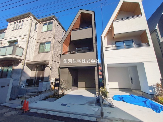 G00385545 千葉県市川市新田２丁目 新築一戸建て 6590万円 土地面積67.36m² (約20.37坪) 建物面積99.87m² (約30.21坪) 築年月2025年12月(築１年以内)【外観14】