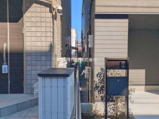 G00385545 千葉県市川市新田２丁目 新築一戸建て 6590万円 土地面積67.36m² (約20.37坪) 建物面積99.87m² (約30.21坪) 築年月2025年12月(築１年以内)【外観17】