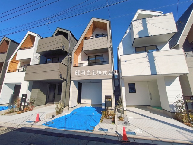 G00385548 千葉県市川市新田２丁目 新築一戸建て 6590万円 土地面積67.23m² (約20.33坪) 建物面積100.18m² (約30.30坪) 築年月2025年12月(築１年以内)【外観14】