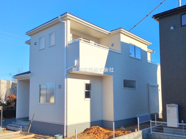 G00385563 埼玉県鴻巣市松原３丁目 新築一戸建て 2790万円 土地面積147.92m² (約44.74坪) 建物面積101.02m² (約30.55坪) 間取り４ＬＤＫ 築年月2025年12月