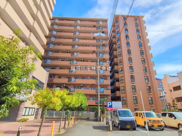 G00385570 埼玉県草加市栄町３丁目 中古マンション 3498万円 専有面積61.05m² (約18.46坪) 間取り２ＳＬＤＫ 所在階4階 築年月1990年07月(築35年)【外観13】