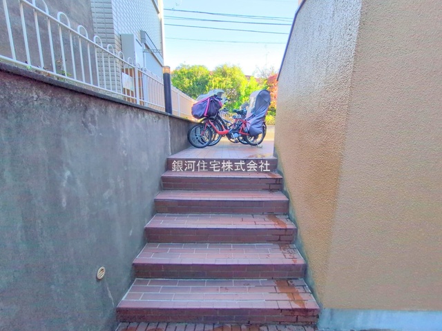 G00385571 東京都大田区南馬込３丁目 中古マンション 2398万円 専有面積45.66m² (約13.81坪) 間取り２ＤＫ 所在階3階 築年月1981年05月(築44年)【外観8】