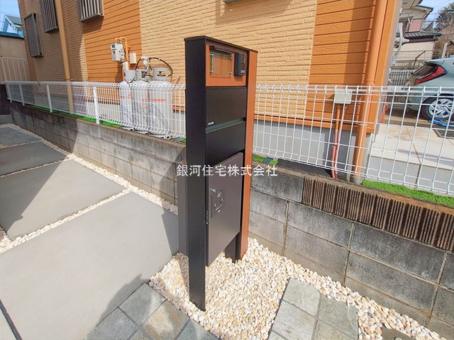 G00385580 神奈川県相模原市南区新戸 新築一戸建て 3980万円 土地面積142.73m² (約43.17坪) 建物面積101.62m² (約30.74坪) 間取り４ＬＤＫ 築年月2026年02月【外観9】