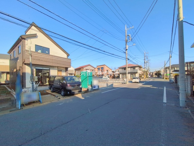 G00385620 千葉県松戸市三矢小台４丁目 新築一戸建て 4490万円 土地面積109.02m² (約32.97坪) 建物面積96.05m² (約29.05坪) 間取り４ＬＤＫ 築年月2026年02月【外観8】