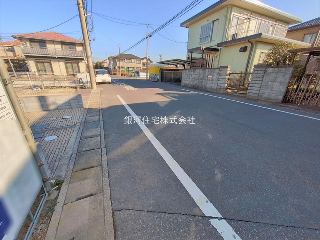 G00385620 千葉県松戸市三矢小台４丁目 新築一戸建て 4490万円 土地面積109.02m² (約32.97坪) 建物面積96.05m² (約29.05坪) 間取り４ＬＤＫ 築年月2026年02月【外観11】