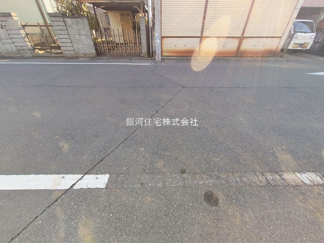 G00385620 千葉県松戸市三矢小台４丁目 新築一戸建て 4490万円 土地面積109.02m² (約32.97坪) 建物面積96.05m² (約29.05坪) 間取り４ＬＤＫ 築年月2026年02月【外観12】