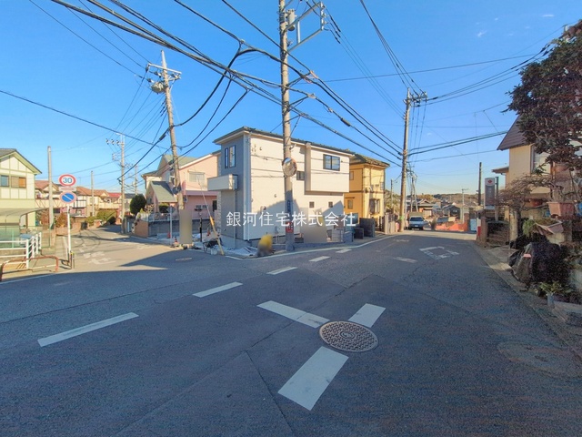 G00385632 千葉県柏市名戸ヶ谷１丁目 新築一戸建て 4599万円 土地面積134.78m² (約40.77坪) 建物面積105.16m² (約31.81坪) 間取り４ＬＤＫ 築年月2026年01月【外観16】