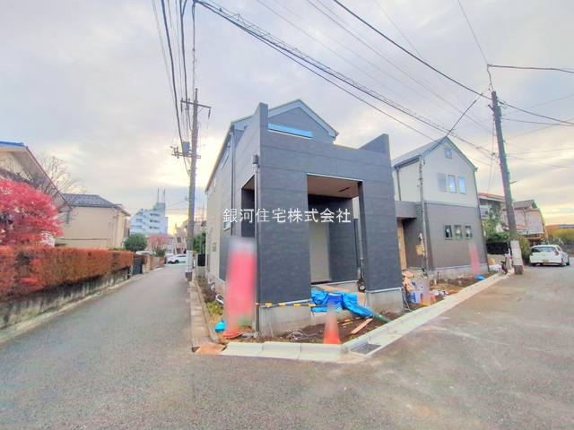 G00385655 東京都練馬区南田中５丁目 新築一戸建て 1億280万円 土地面積96.90m² (約29.31坪) 建物面積101.97m² (約30.84坪) 間取り３ＳＬＤＫ 築年月2026年01月【外観11】