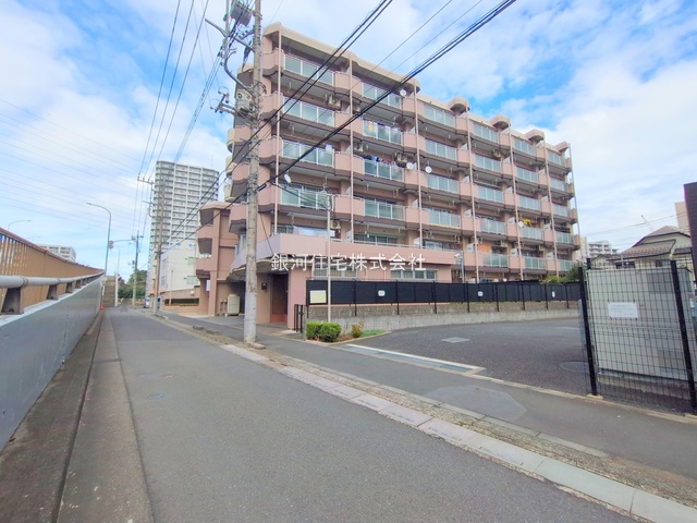G00385663 埼玉県新座市東北２丁目 中古マンション 2380万円 専有面積64.46m² (約19.49坪) 間取り２ＬＤＫ 所在階4階 築年月1984年09月(築41年)【外観9】