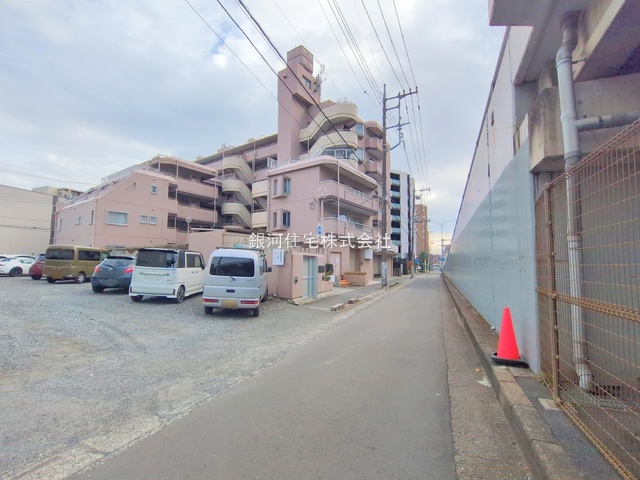 G00385663 埼玉県新座市東北２丁目 中古マンション 2380万円 専有面積64.46m² (約19.49坪) 間取り２ＬＤＫ 所在階4階 築年月1984年09月(築41年)【外観10】