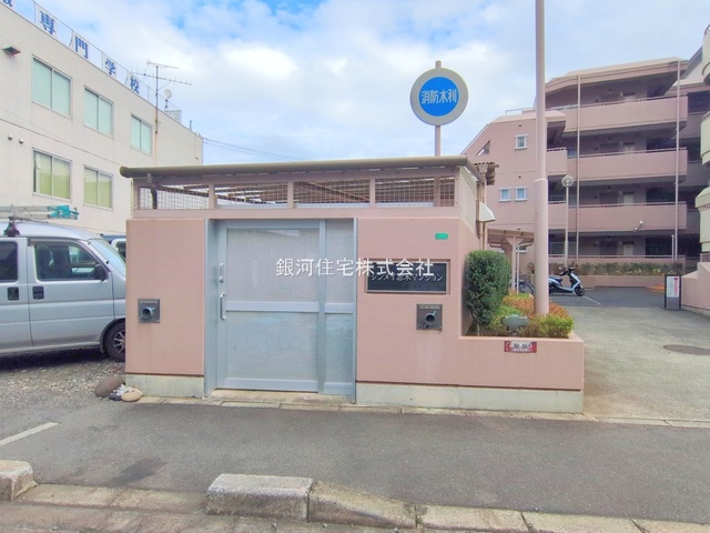 G00385663 埼玉県新座市東北２丁目 中古マンション 2380万円 専有面積64.46m² (約19.49坪) 間取り２ＬＤＫ 所在階4階 築年月1984年09月(築41年)【外観12】