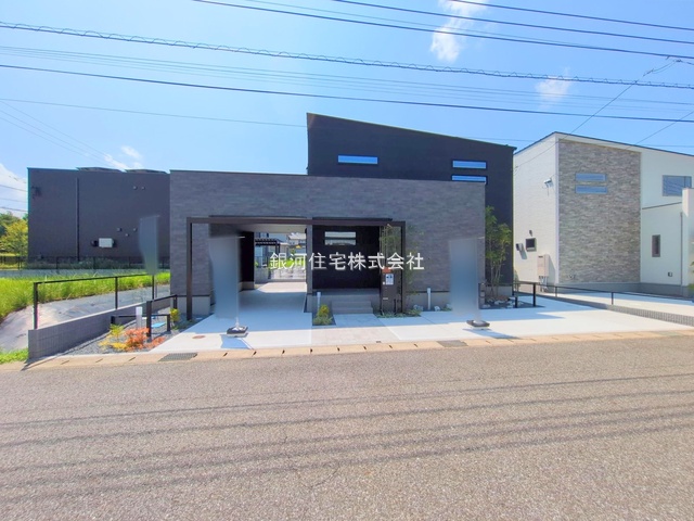 G00385692 千葉県木更津市羽鳥野５丁目 新築一戸建て 4280万円 土地面積196.60m² (約59.47坪) 建物面積116.76m² (約35.31坪) 間取り４ＬＤＫ 築年月2025年05月(築１年以内)【外観13】