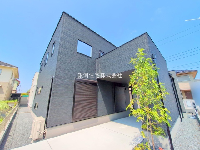 G00385692 千葉県木更津市羽鳥野５丁目 新築一戸建て 4280万円 土地面積196.60m² (約59.47坪) 建物面積116.76m² (約35.31坪) 間取り４ＬＤＫ 築年月2025年05月(築１年以内)【外観16】