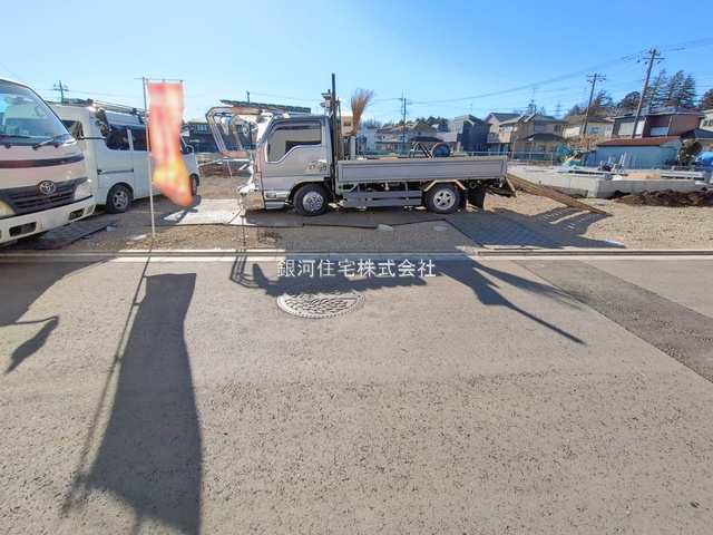 G00385694 神奈川県相模原市南区西大沼３丁目 新築一戸建て 4590万円 土地面積185.54m² (約56.12坪) 建物面積96.87m² (約29.30坪) 間取り３ＳＬＤＫ 築年月2026年04月【外観7】