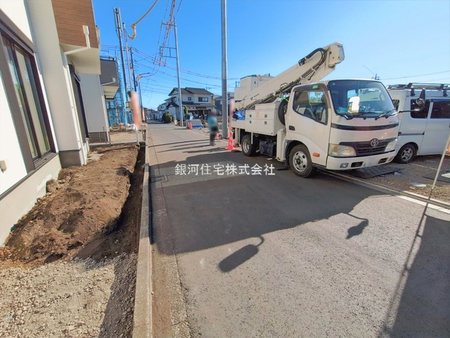 G00385694 神奈川県相模原市南区西大沼３丁目 新築一戸建て 4590万円 土地面積185.54m² (約56.12坪) 建物面積96.87m² (約29.30坪) 間取り３ＳＬＤＫ 築年月2026年04月【外観8】