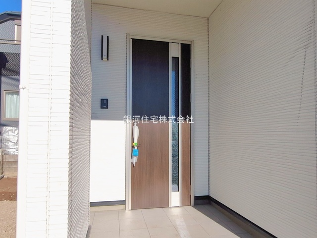 G00385695 神奈川県相模原市南区西大沼３丁目 新築一戸建て 4690万円 土地面積109.65m² (約33.16坪) 建物面積93.15m² (約28.17坪) 間取り３ＳＬＤＫ 築年月2026年04月【外観9】