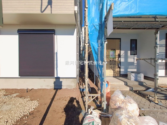 G00385695 神奈川県相模原市南区西大沼３丁目 新築一戸建て 4690万円 土地面積109.65m² (約33.16坪) 建物面積93.15m² (約28.17坪) 間取り３ＳＬＤＫ 築年月2026年04月【外観10】