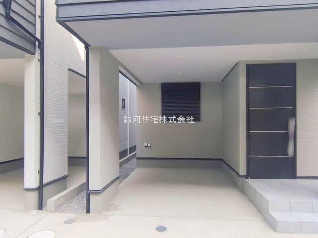 G00385732 千葉県市川市新田５丁目 新築一戸建て 6190万円 土地面積68.57m² (約20.74坪) 建物面積110.56m² (約33.44坪) 間取り４ＬＤＫ 築年月2025年12月(築１年以内)【外観6】