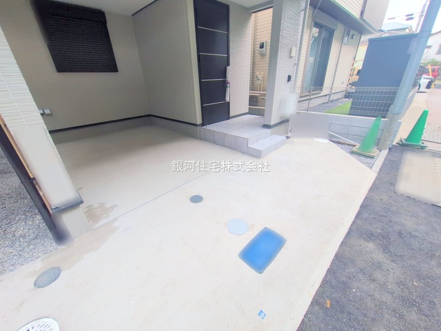 G00385732 千葉県市川市新田５丁目 新築一戸建て 6190万円 土地面積68.57m² (約20.74坪) 建物面積110.56m² (約33.44坪) 間取り４ＬＤＫ 築年月2025年12月(築１年以内)【外観15】