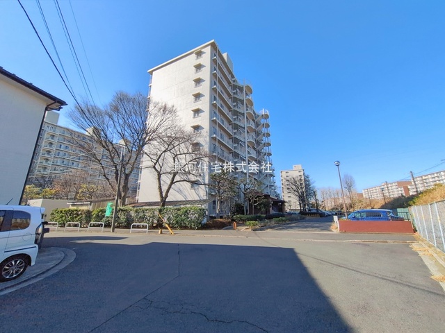 G00385736 千葉県松戸市新松戸４丁目 中古マンション 3380万円 専有面積89.35m² (約27.02坪) 間取り４ＬＤＫ 所在階6階 築年月1981年01月(築44年)【外観4】