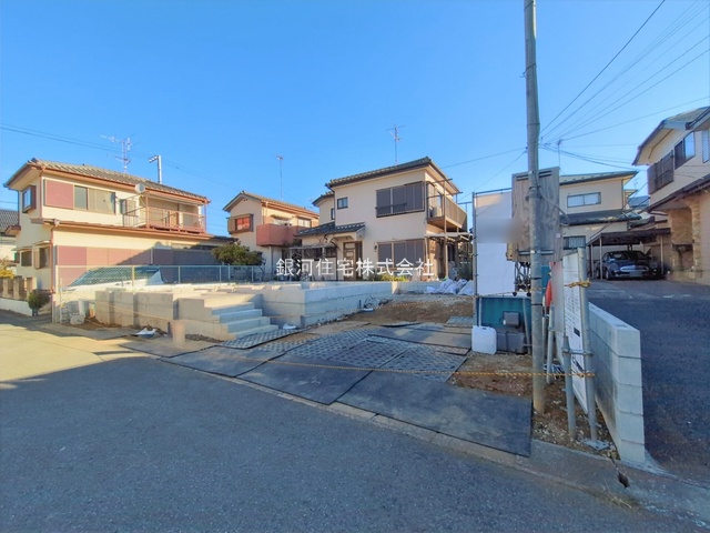 G00385763 千葉県四街道市大日 新築一戸建て 3799万円 土地面積135.36m² (約40.94坪) 建物面積105.82m² (約32.01坪) 間取り４ＬＤＫ 築年月2026年03月【外観8】