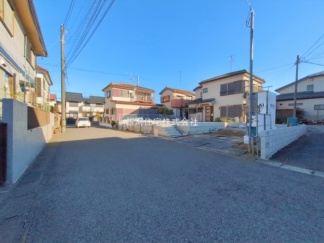 G00385763 千葉県四街道市大日 新築一戸建て 3799万円 土地面積135.36m² (約40.94坪) 建物面積105.82m² (約32.01坪) 間取り４ＬＤＫ 築年月2026年03月【外観9】