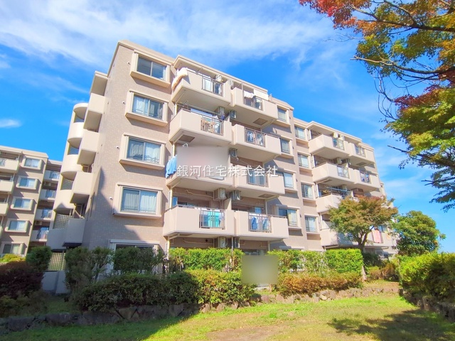 G00385778 神奈川県横浜市緑区竹山４丁目 中古マンション 2780万円 専有面積99.88m² (約30.21坪) 間取り３ＬＤＫ 所在階1階 築年月1992年11月(築33年)【外観2】