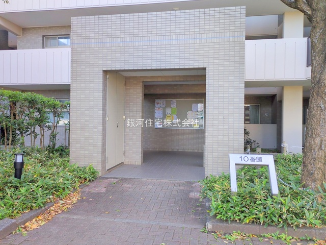 G00385778 神奈川県横浜市緑区竹山４丁目 中古マンション 2780万円 専有面積99.88m² (約30.21坪) 間取り３ＬＤＫ 所在階1階 築年月1992年11月(築33年)【外観3】