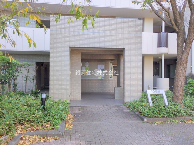 G00385778 神奈川県横浜市緑区竹山４丁目 中古マンション 2780万円 専有面積99.88m² (約30.21坪) 間取り３ＬＤＫ 所在階1階 築年月1992年11月(築33年)【外観5】