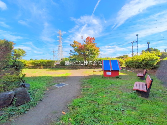 G00385778 神奈川県横浜市緑区竹山４丁目 中古マンション 2780万円 専有面積99.88m² (約30.21坪) 間取り３ＬＤＫ 所在階1階 築年月1992年11月(築33年)【外観7】