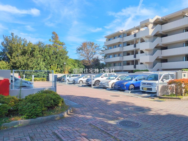 G00385778 神奈川県横浜市緑区竹山４丁目 中古マンション 2780万円 専有面積99.88m² (約30.21坪) 間取り３ＬＤＫ 所在階1階 築年月1992年11月(築33年)【外観8】